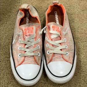 Pink converse all stars